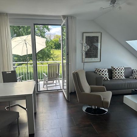 2-Zimmer-Ferienwohnung Mit Hotelservice Und 2 Balkons - Golf, Bike Und Wellness Im Markgraeflerland Bad Bellingen Exteriör bild